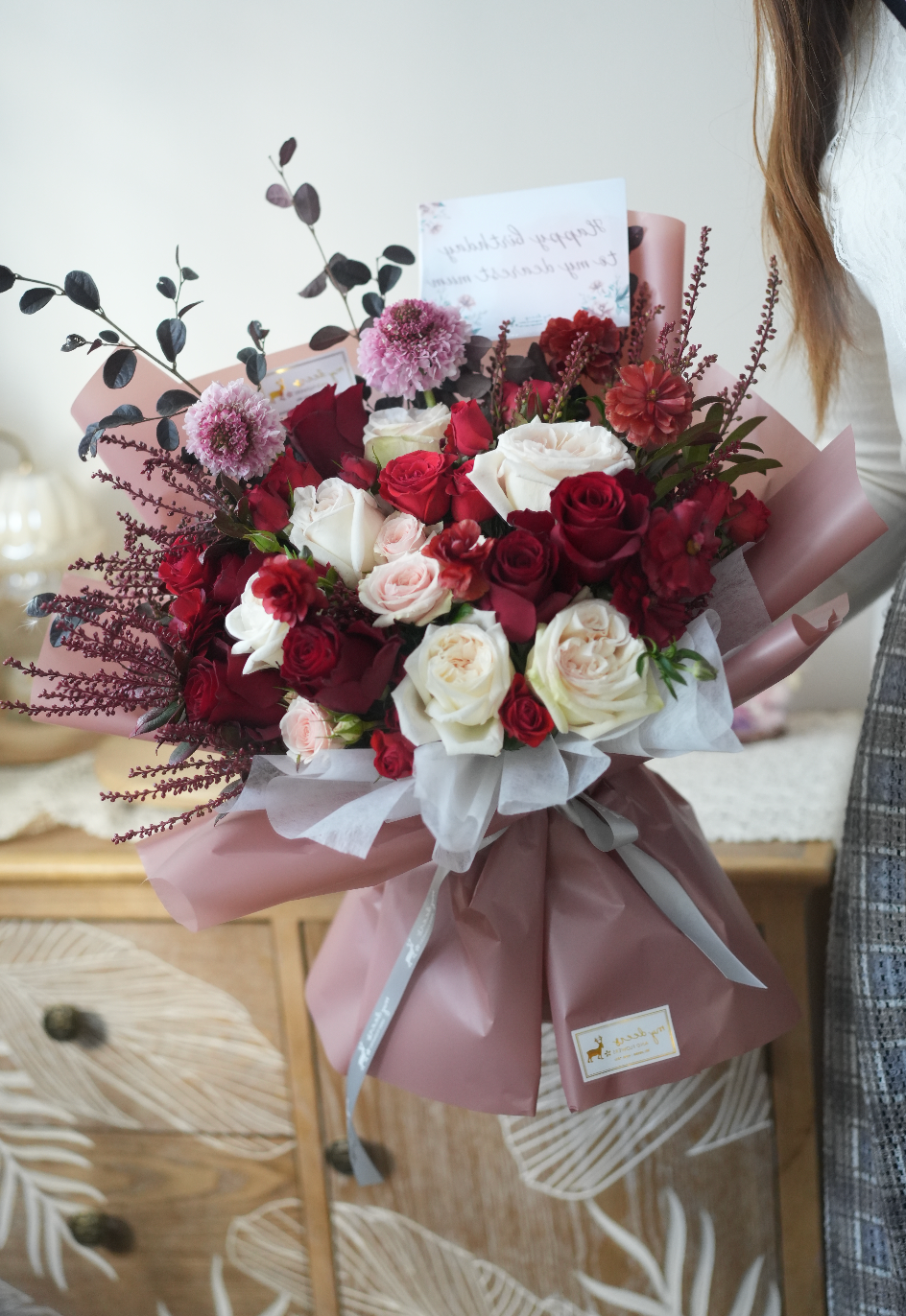 FQ037 - "Romantic red and white" 12枝紅白玫瑰花束 |生日花束|週年紀念花束