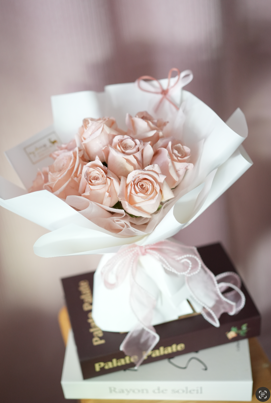 V008 - 人氣之選 噴染閃閃珠光色粉玫瑰花束｜情人節花束｜